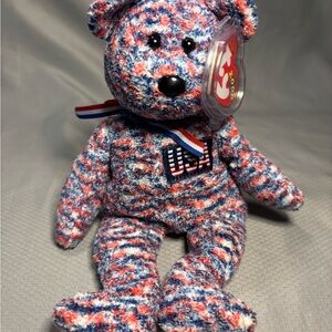 Ty Beanie Baby USA Red, White, & Blue Bear 2000